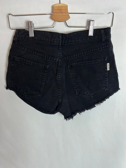 DOUBLE AGENT. Short negro denim T.34