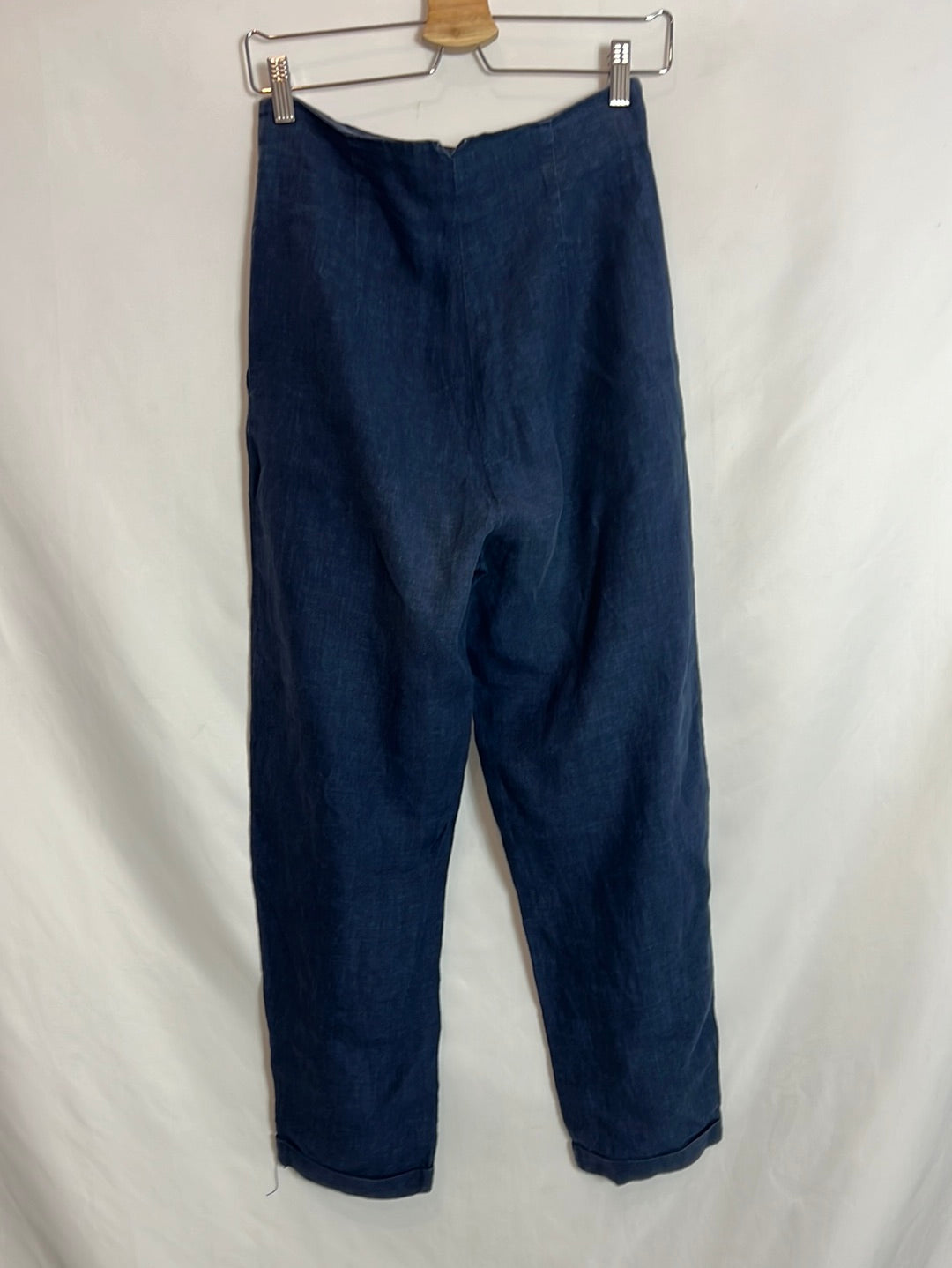 CORTANA. Pantalón lino azul efecto denim. T 38 (tara)