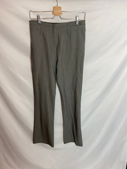 CHAV. Pantalones de vestir gris. T.m