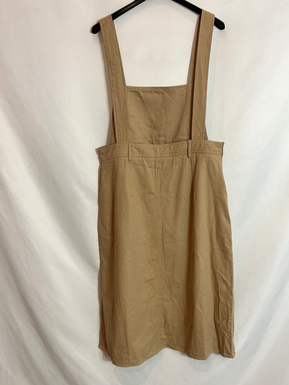 DAZY. Vestido beige tirantes T.xl