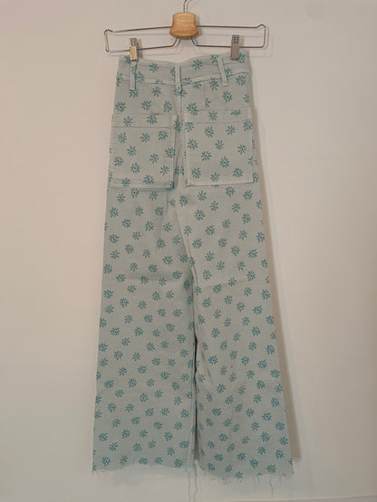 ZARA. Pantalón azul flores T.32