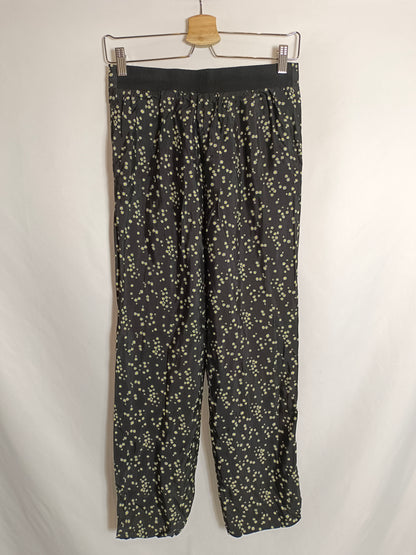 BIMBA Y LOLA. Pantalón fluido flores T.36