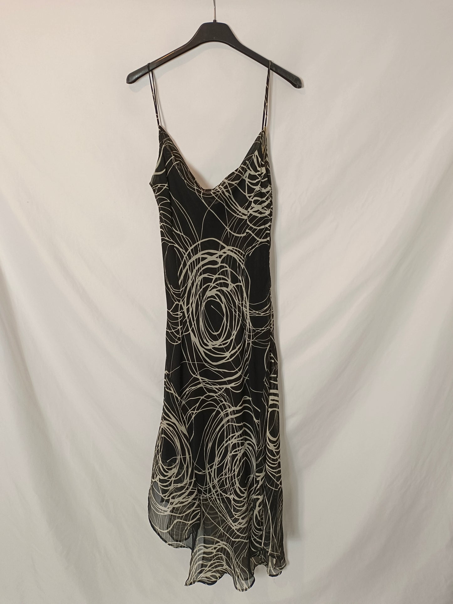 ZARA. Vestido negro estampado T.40