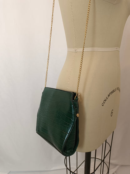 SFERA. Bolso efecto piel verde