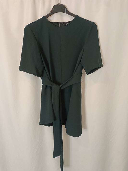 ZARA. Top verde lazada T.xs