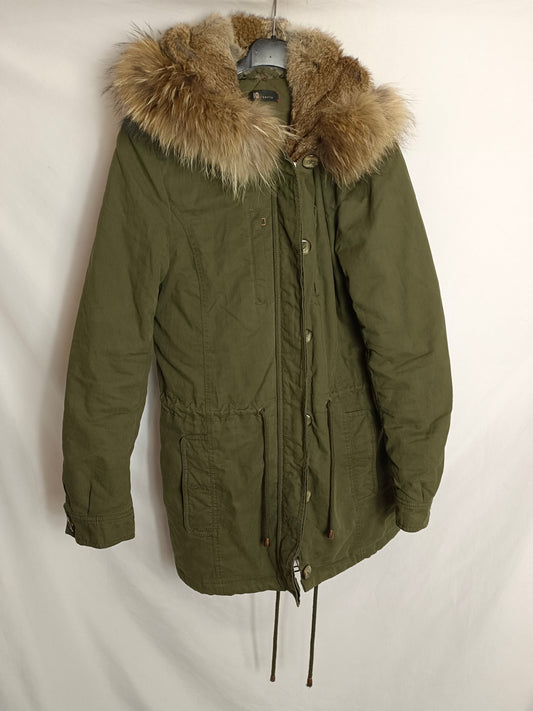 IQ+BERLIN. Parka verde pelo T.36