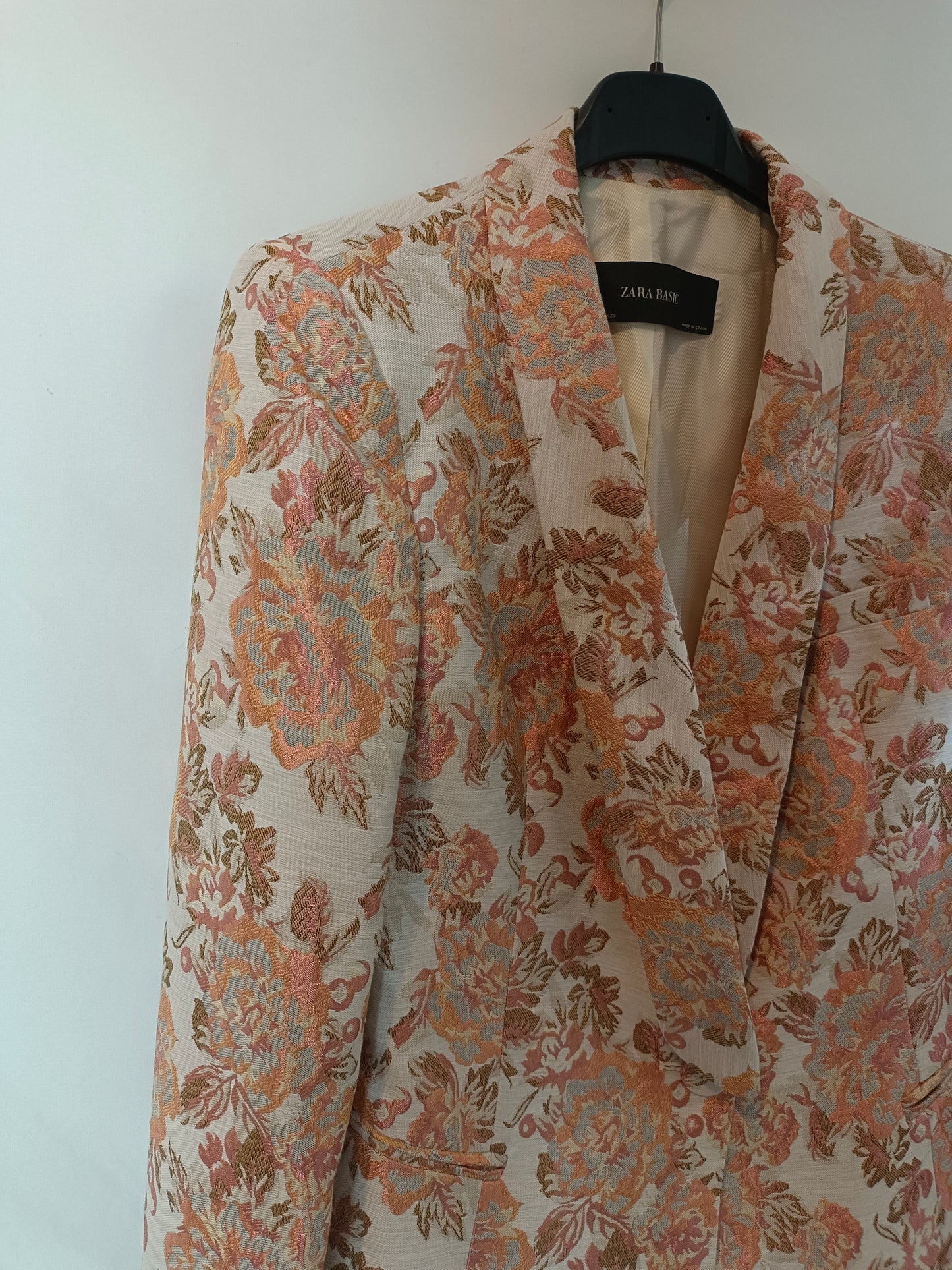 ZARA. Blazer textura flores T.m