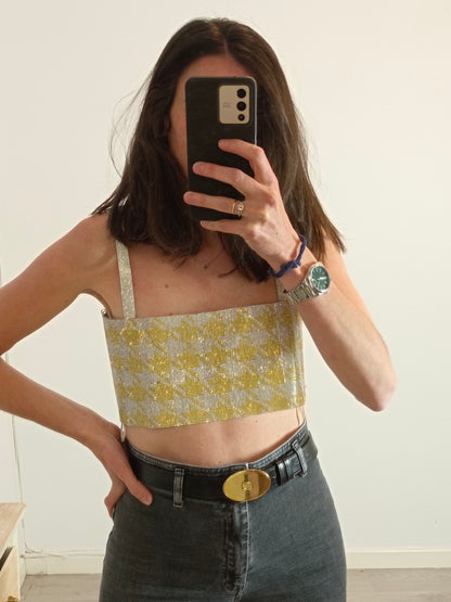 BERSHKA. Croptop brillantes Tu(s/m)