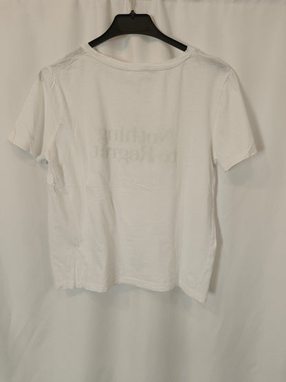 MANGO. Camiseta blanca letras T.s