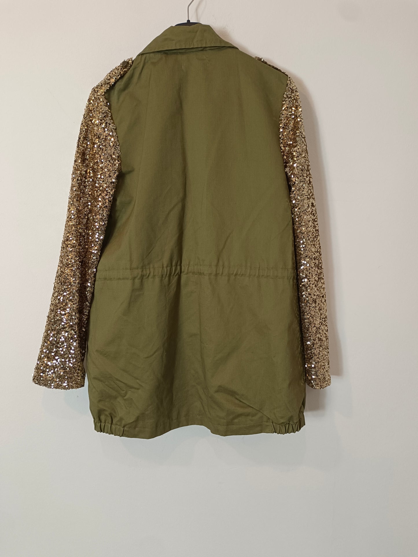 OTRAS. Chaqueta verde mangas lentejuelas T.u(s/m)