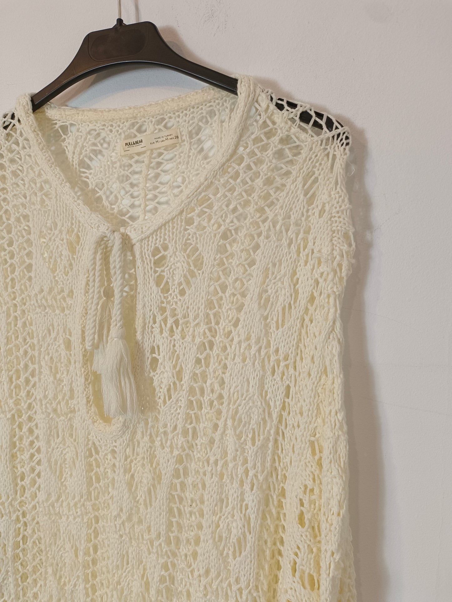 PULL&BEAR. Vestido largo beige croché T.m