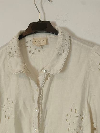 Blusa beige troquelada flores T.36