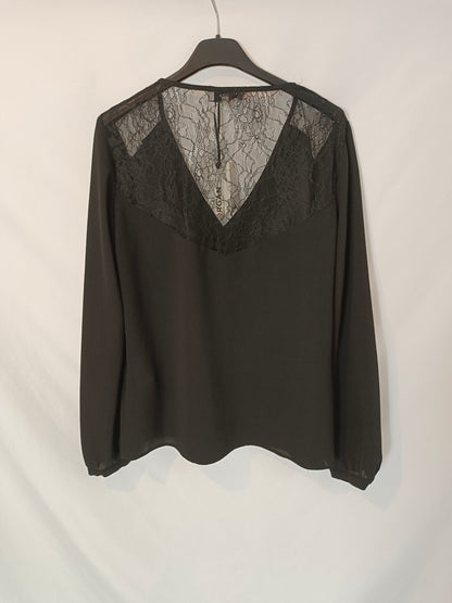 MORGAN. Blusa negra encaje T.38