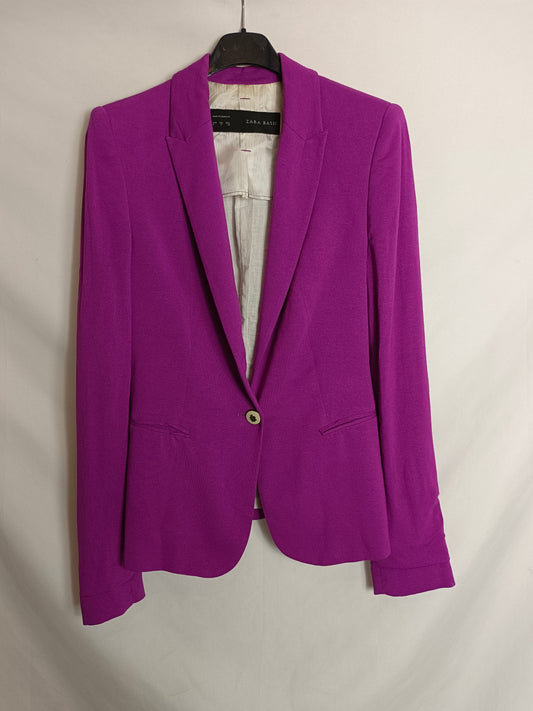 ZARA. Blazer entallada morada T.s