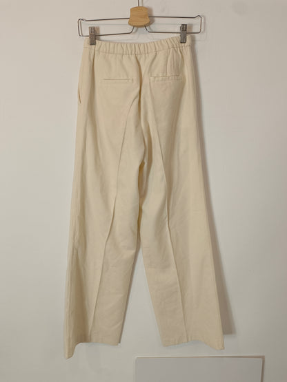 MASSIMO DUTTI. Pantalón pinzas beige crudo  T.34