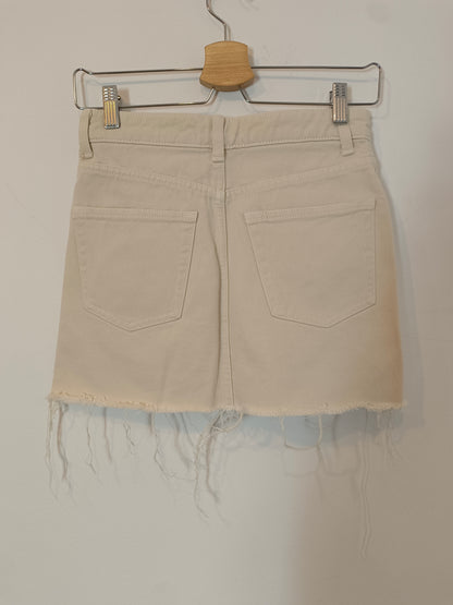 ZARA. Falda denim corta beige T.xs