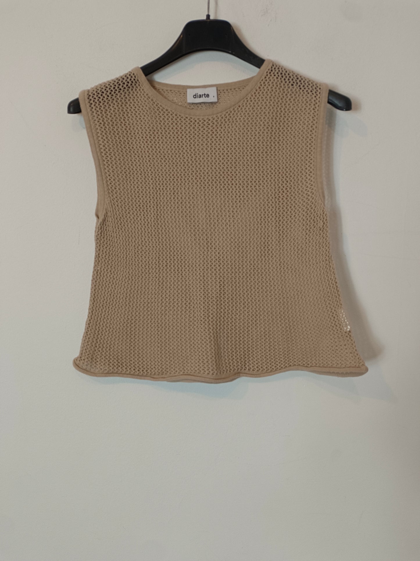 DIARTE. Top beige rejilla T.xs