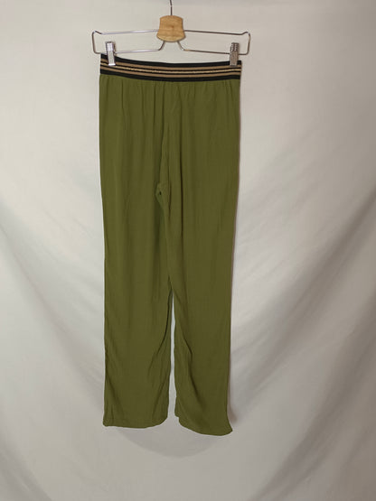 YERSE. Pantalón fluido verde T.xs