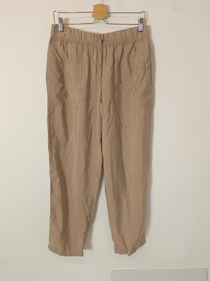 TEX. Pantalón beige fluido  T.l