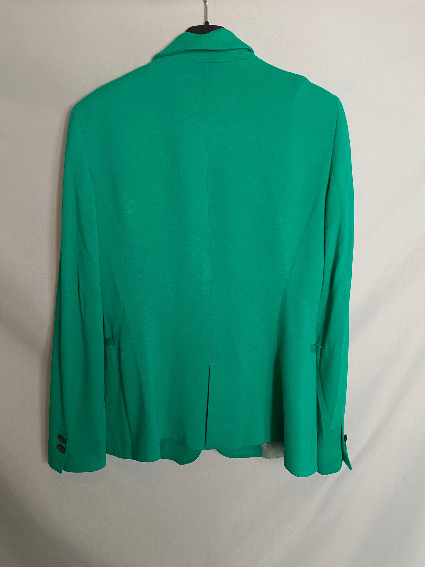 ZARA. Blazer entallada verde T.s