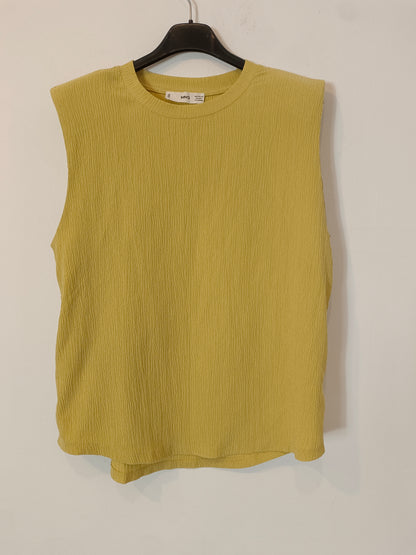 MANGO. Top amarillo textura T.xs