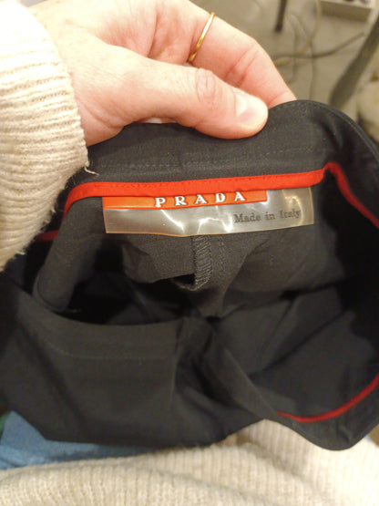 PRADA. Pantalón licra negro T.38