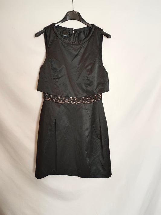 BLANCO. Vestido corto negro satinado T.s