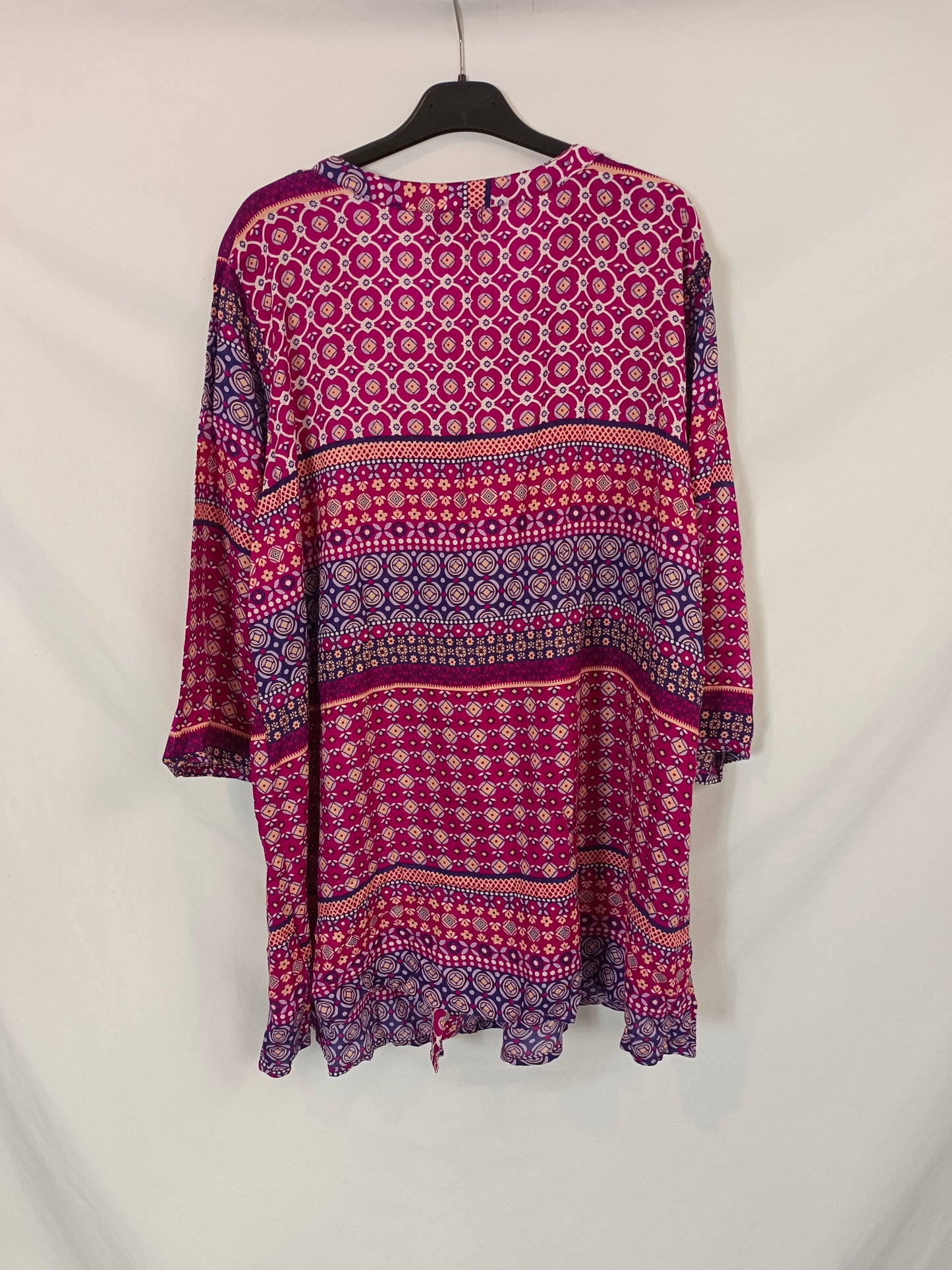 COLINE. blusa morada multiestampado  T.xl