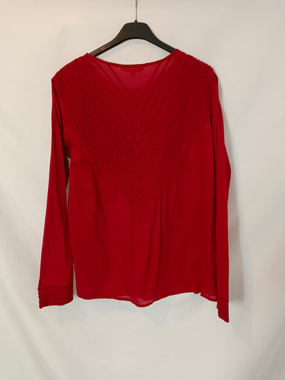 SOUTHERN COTTON. Blusa roja bordado T.40