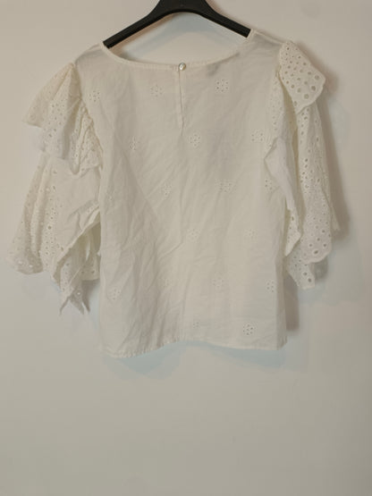 GIORGIA&JOHNS. Blusa blanca troquelada T.s