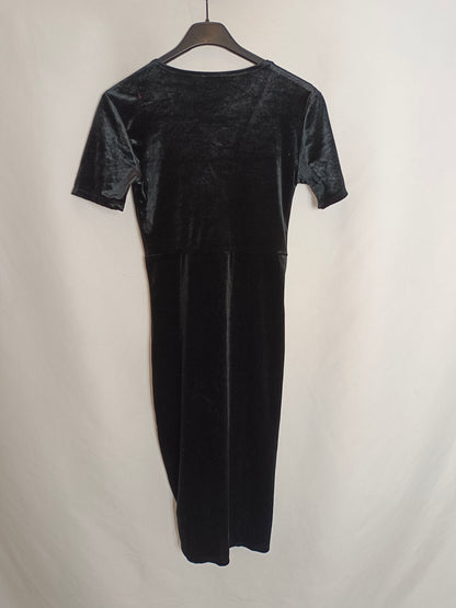 ZARA. Vestido midi terciopelo negro T.s