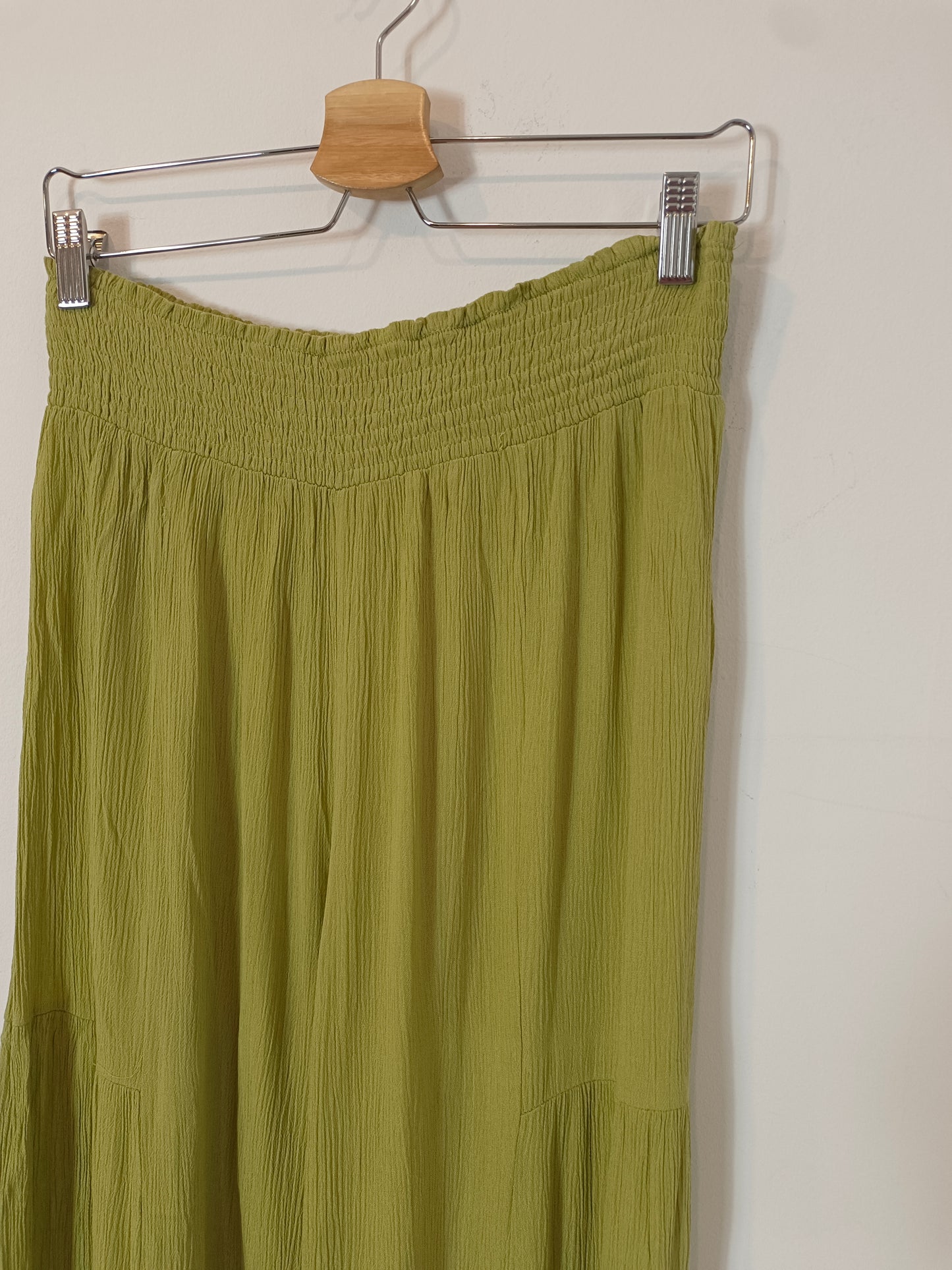 OTRAS. Pantalón fluido verde T.xl