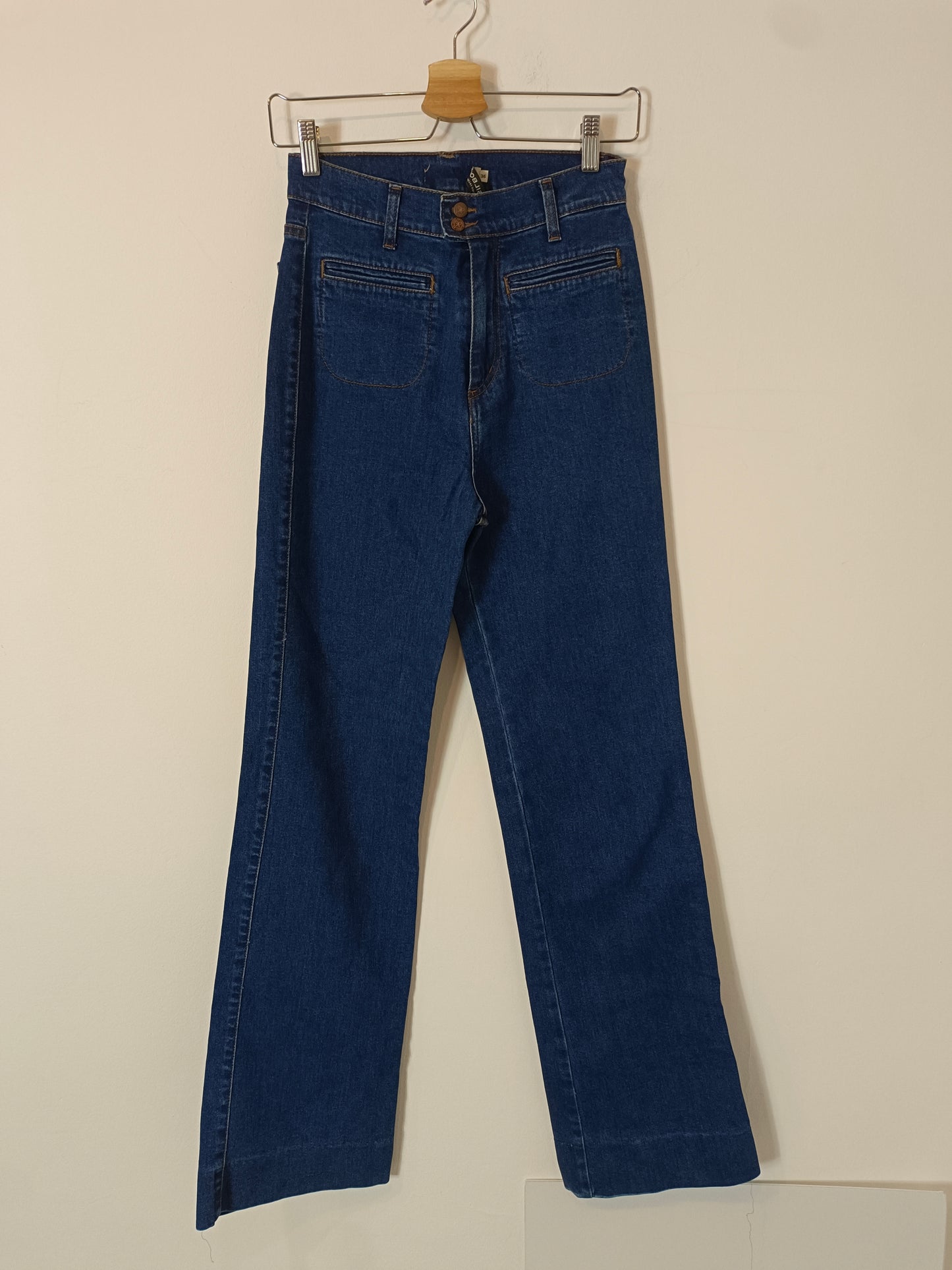 SILBON. Pantalón ancho denim T.36