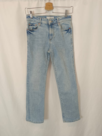 MANGO.  Pantalón denim recto T.34