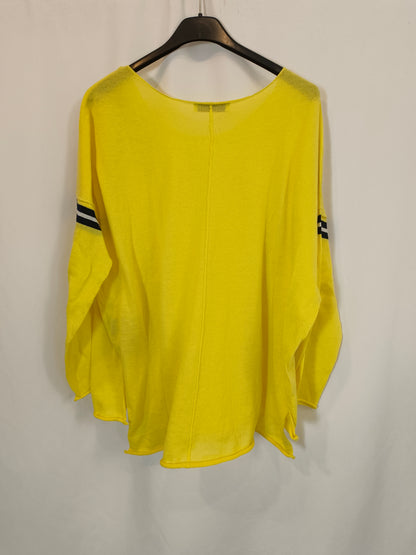 ZARA. Jersey oversized amarillo T.m