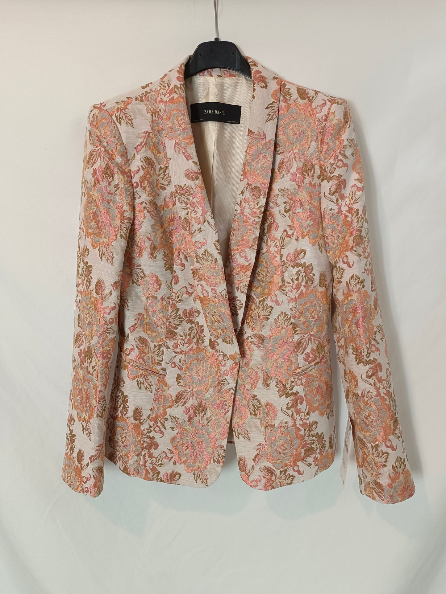 ZARA. Blazer textura flores T.m