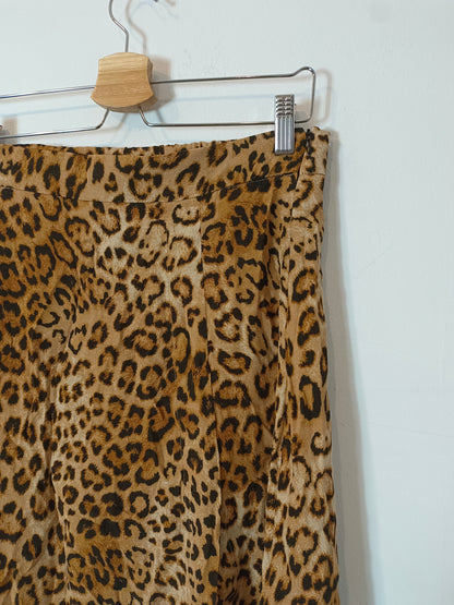 ZARA. Falda midi animal print T.m