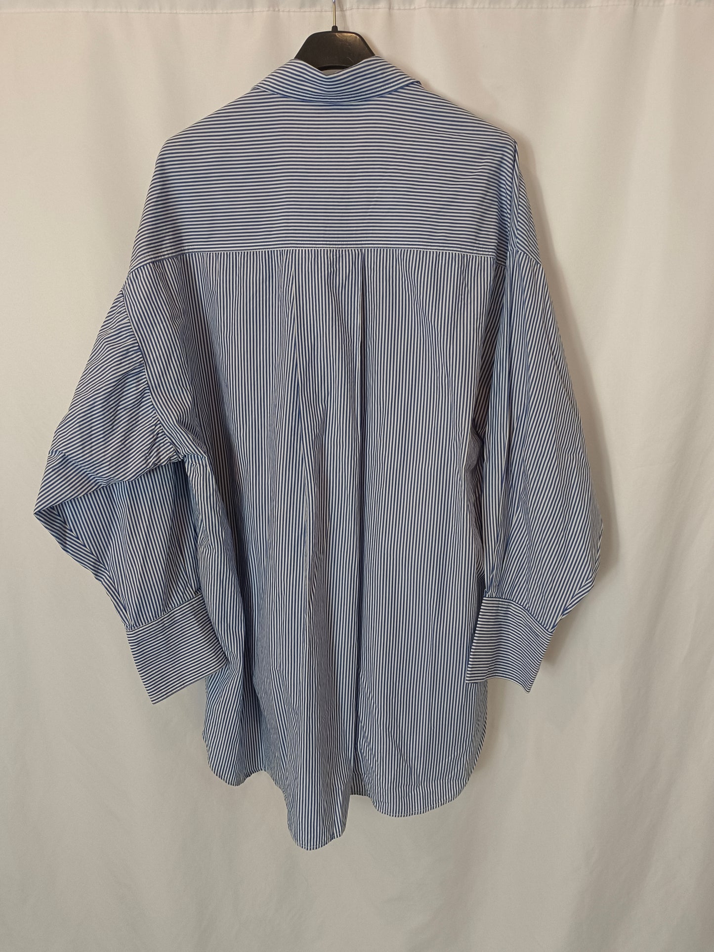 STRADIVARIUS. camisa/vestido rayas oversized T.Xs