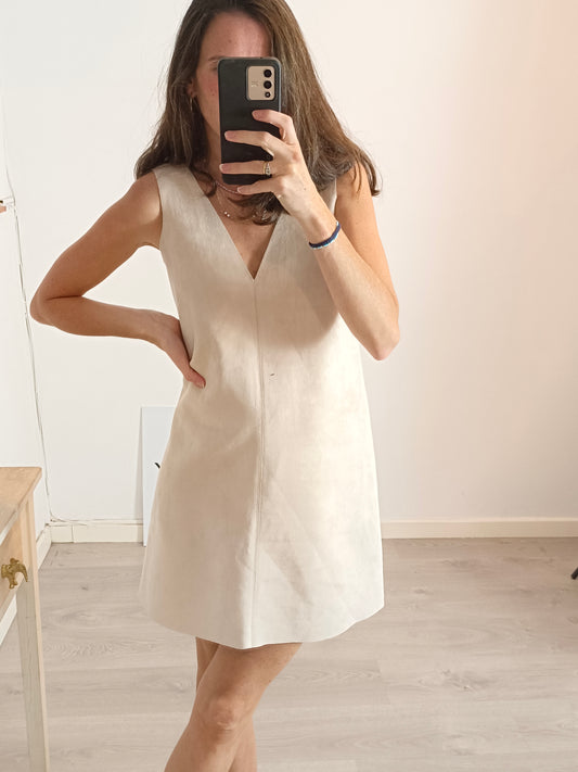 ZARA. vestido beige antelina T.s