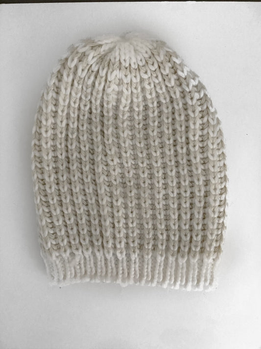 EL CORTE INGLÉS. Gorro lana blanco