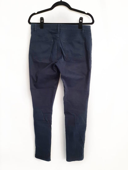 BENETTON. Pantalones azul marino T.44