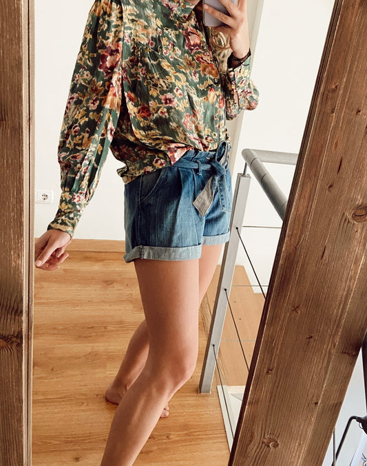 OYSHO. Shorts S