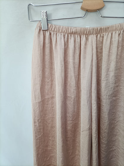 BRANDY MELVILLE. Pantalón culotte rosa T.s