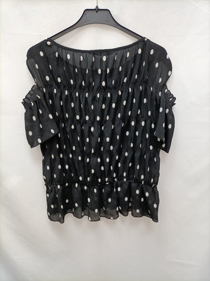 ZARA. Top negro lunares T.xs