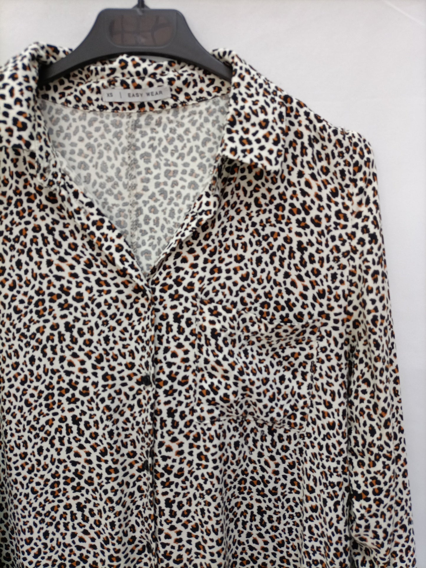 EASY WEAR. Vestido animal print T.xs