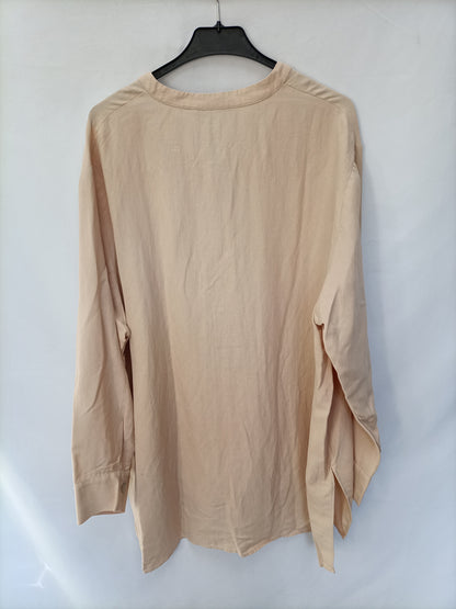 ZARA. Blusón fluido beige T.xl