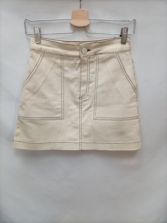 ZARA. Falda beige costuras T. xs