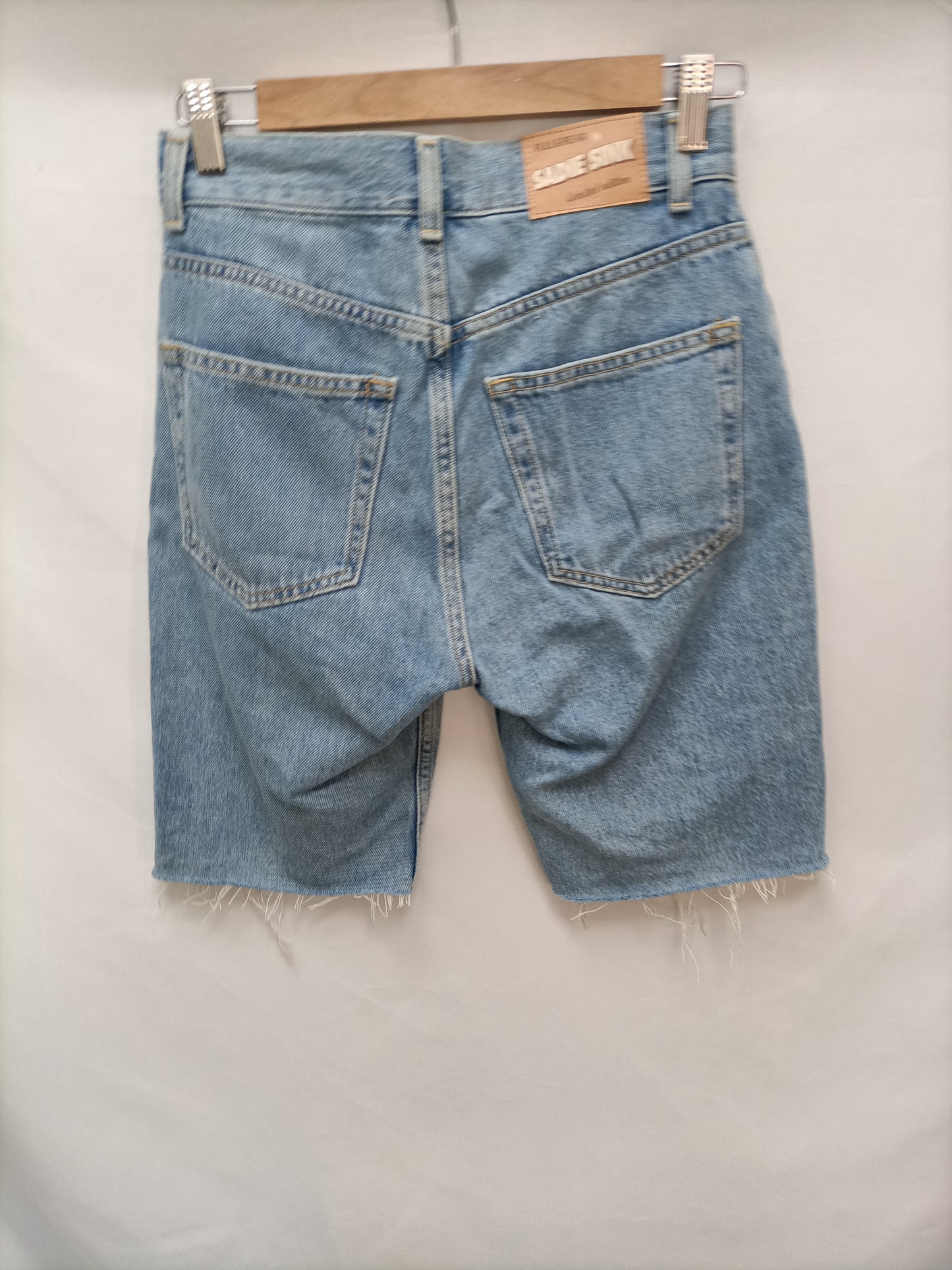 PULL&BEAR. Bermuda denim ajustado T.34