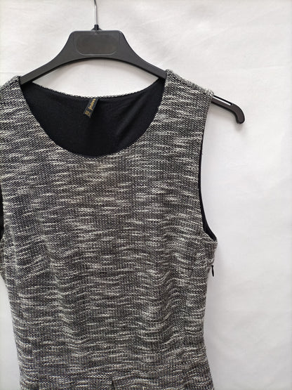 STRADIVARIUS. Vestido jaspeado gris T.s