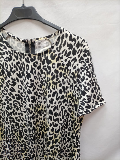 ZARA. Vestido animal print T.m